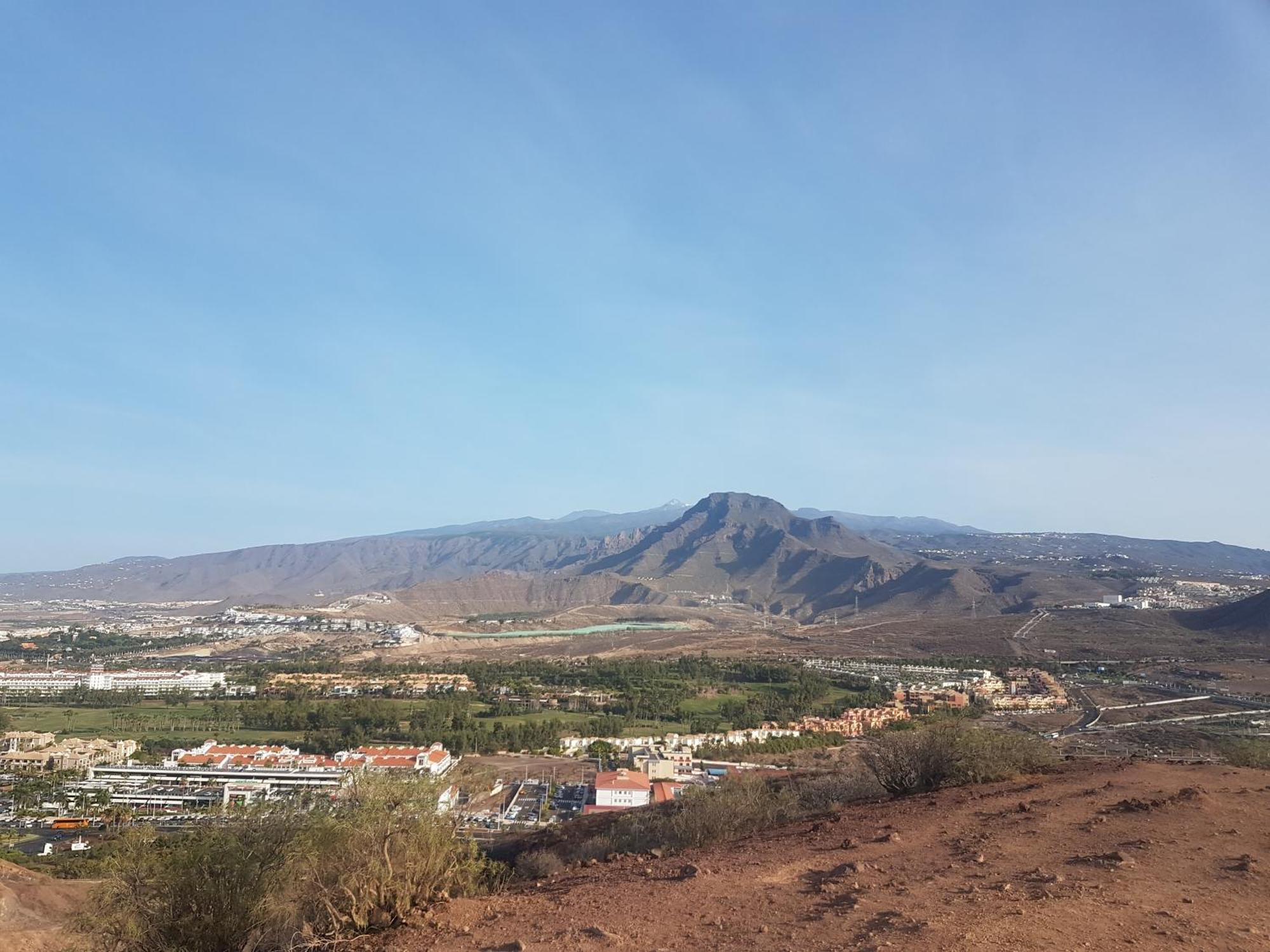 Beach 400Mtr, Top Of Mountain With Spectacular Surround View 200Mtr Лос Кристианос Экстерьер фото